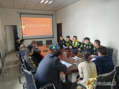 阿勒泰执法支队北屯执法大队积极开展“路政宣传月”活动