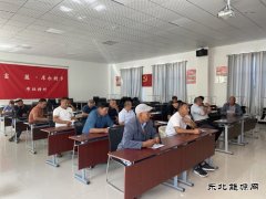 库尔特乡布拉特村开展“拒绝酒驾安全出行”宣传活动