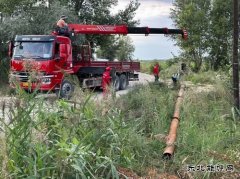 阿勒泰执法支队：兵地联动执法   路域环境再提升