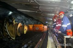 陕西中能煤田：党亚明深入中能袁大滩矿业开展“一通三防”专项检