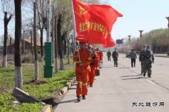 满腔赤诚平安愿 汗浸寒暑苦亦甜