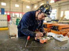 陕西中能煤田有限公司：瞧，这小伙儿真帅