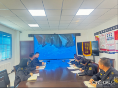 ：Ｖ捶ù蠖：交通执法引领，奏响全民国防教育强音