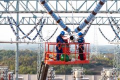 【新华社】电力保暖保供应对寒潮