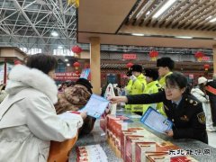 哈巴河执法大队：“法治年货”添年味，普法宣传迎新春