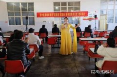 冀中英皇体育峰峰集团工会文工团“庆新春保安全”慰问演出进一线