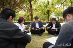 中煤新集公司利辛矿业工会：书香四溢 共赴阅读之约