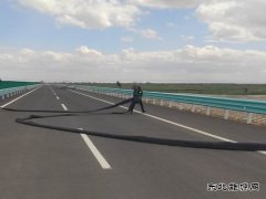 哈巴河执法大队：快速清障保畅通